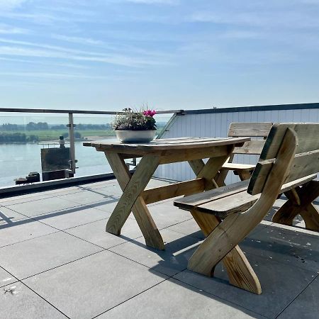 Panorama - Exklusives Apartment An Der Promenade Mit Dachterrasse & Rheinblick Emmerich Εξωτερικό φωτογραφία